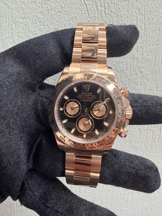 Rolex Daytona Black Index Dial on Oysterlock Ref 116505 with New Style Card Green 2022