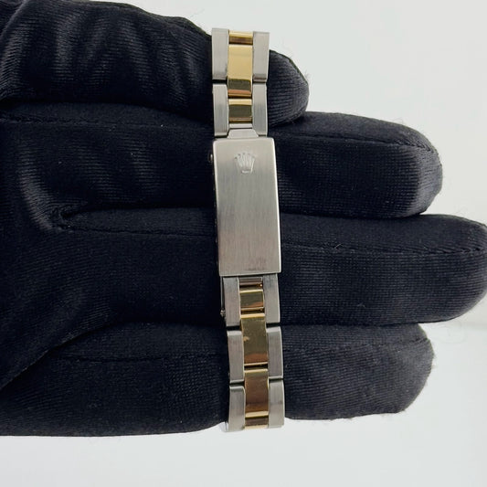 Rolex Datejust Champagne Stick Dial on Oyster Ref 6917 with Papers 1978