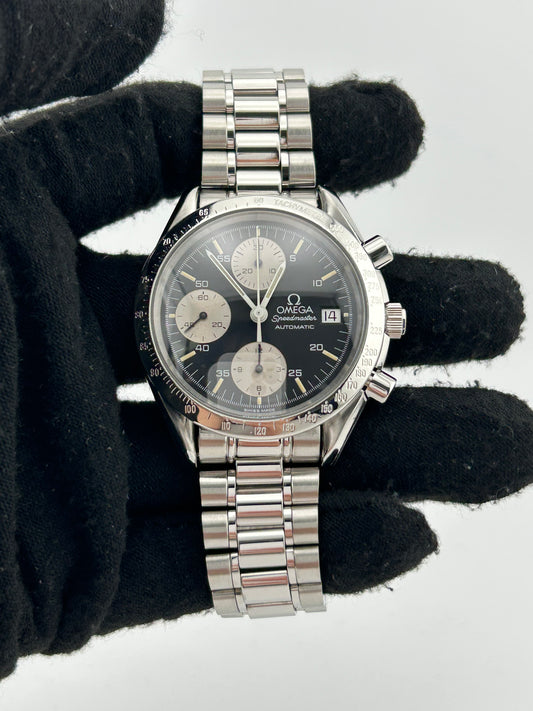 Omega Speedmaster Date Black Dial on Stainless Steel Bracelet Ref. 3511.50 — view 2