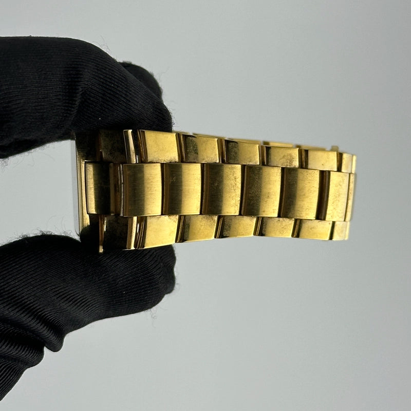 Gucci Gucci Champagne Dial Ref 8500L