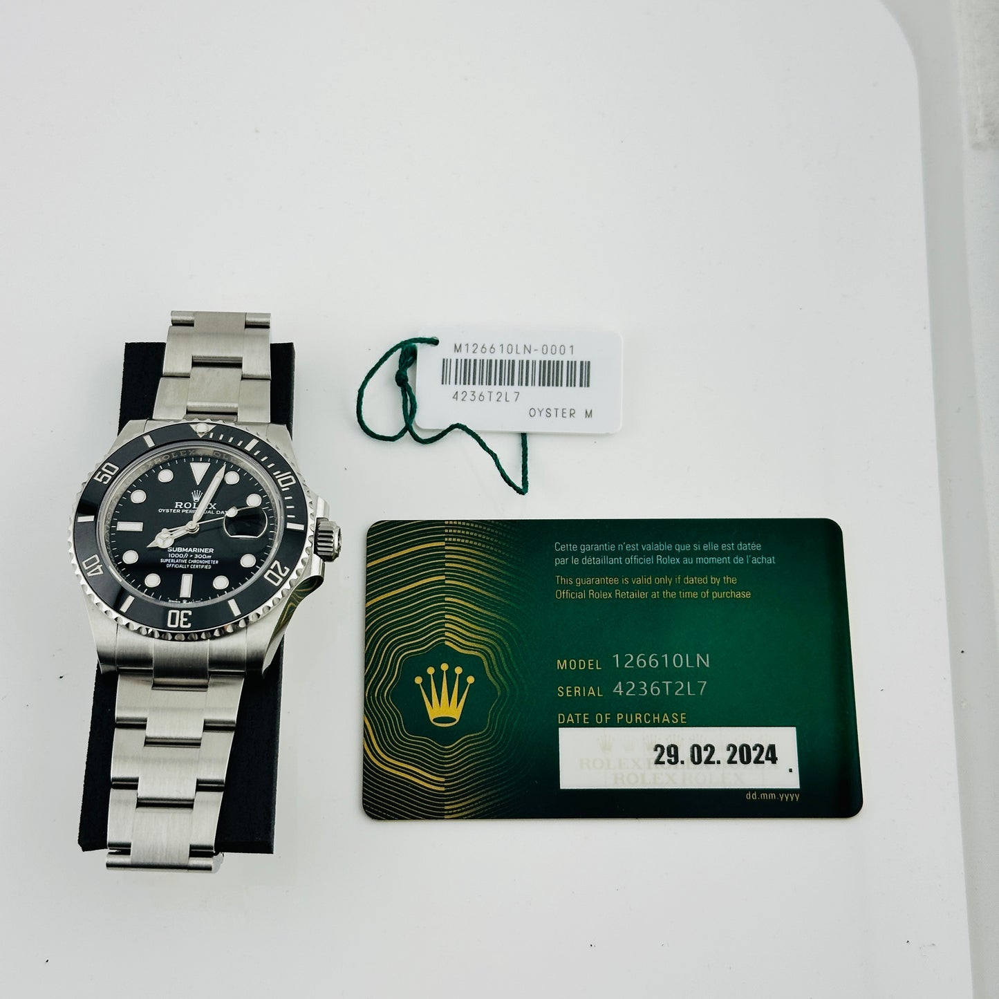 Rolex Submariner Black Dial on Oyster Bracelet Ref. 126610LN Card 2024 — view 7