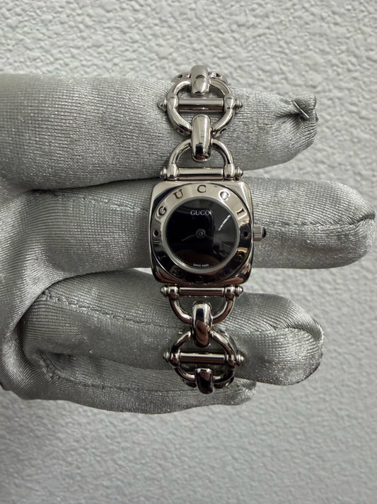 Gucci Gucci Black Dial Ref 6400L with Card 1996