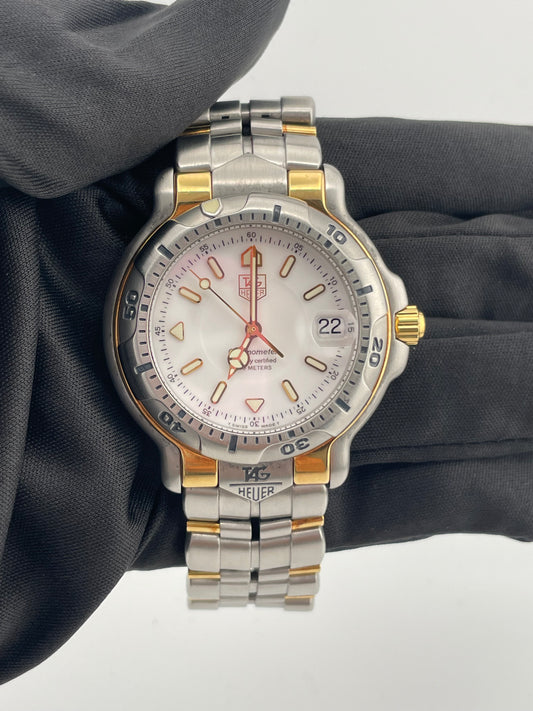 Tag Heuer 6000 White Dial on 18 K Gold And Stainless Steel Ref. WH5151 — view 2