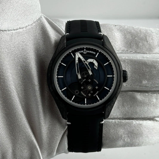 Ulysse Nardin Freak X Yoshida LE Blue Dial on Rubber With Leather Ref 2303-270LE-3A-YOSH with Card 2025