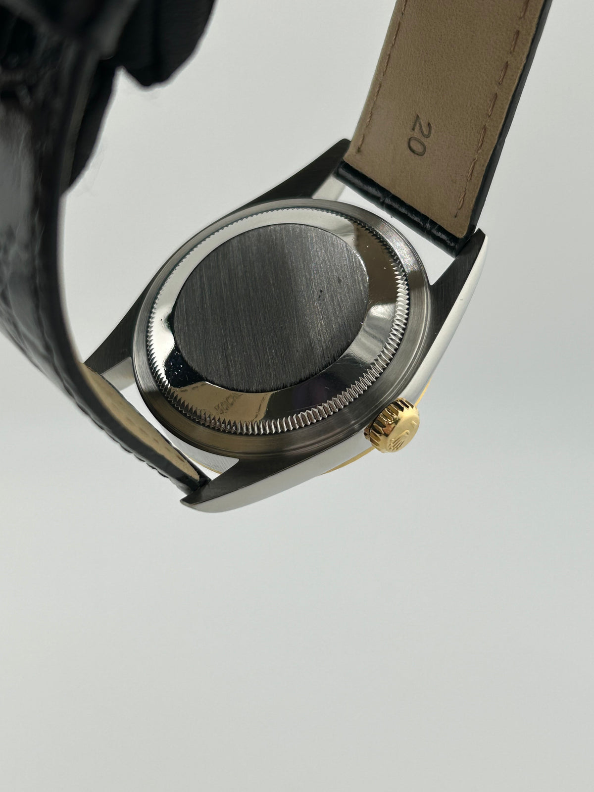 Rolex Datejust 36 Champagne Stick Dial on Generic Leather Strap Ref. 16233 1993 — view 7