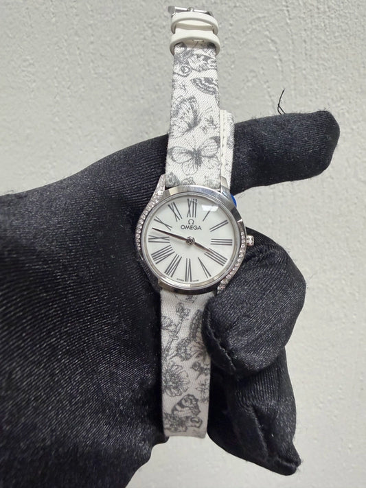 Omega De Ville Mini Trésor Quartz White Dial on Fabric Strap Ref 428.17.26.60.04.002 with Card