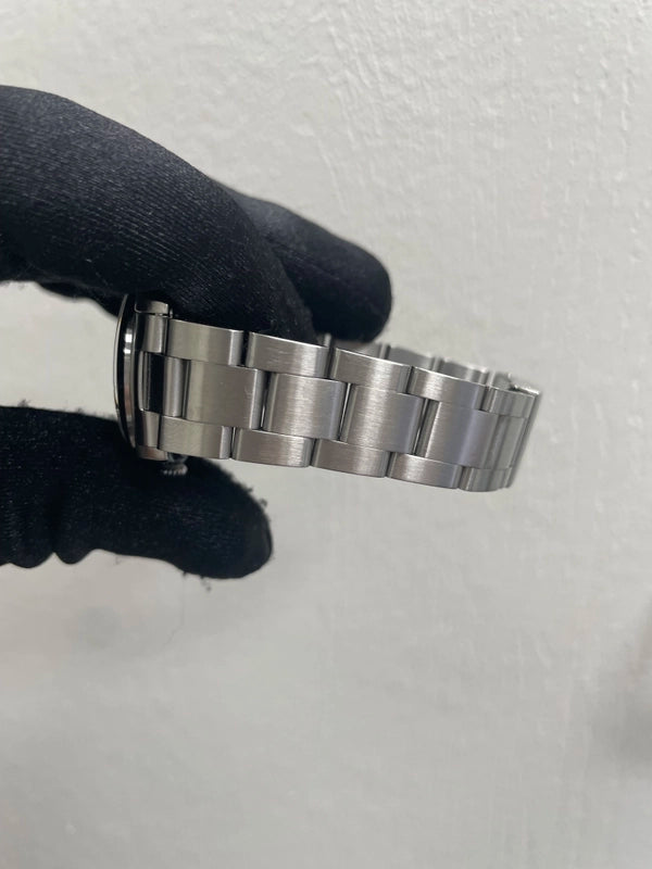 Rolex Oyster Perpetual Salmon Dial on Oyster Ref 67480