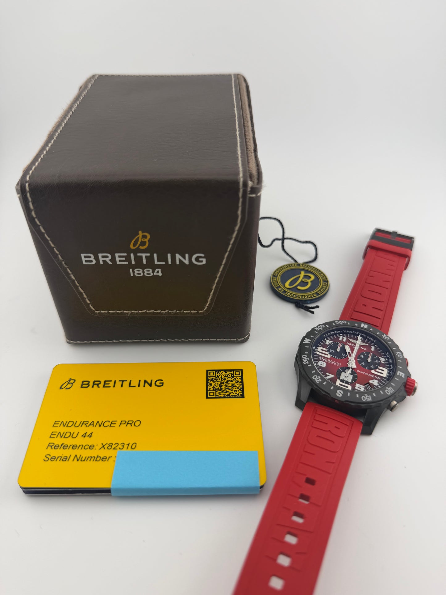 Breitling Endurance Pro Red Dial on Rubber Strap Ref. X823109A1K1S1 Card 2026 — view 6