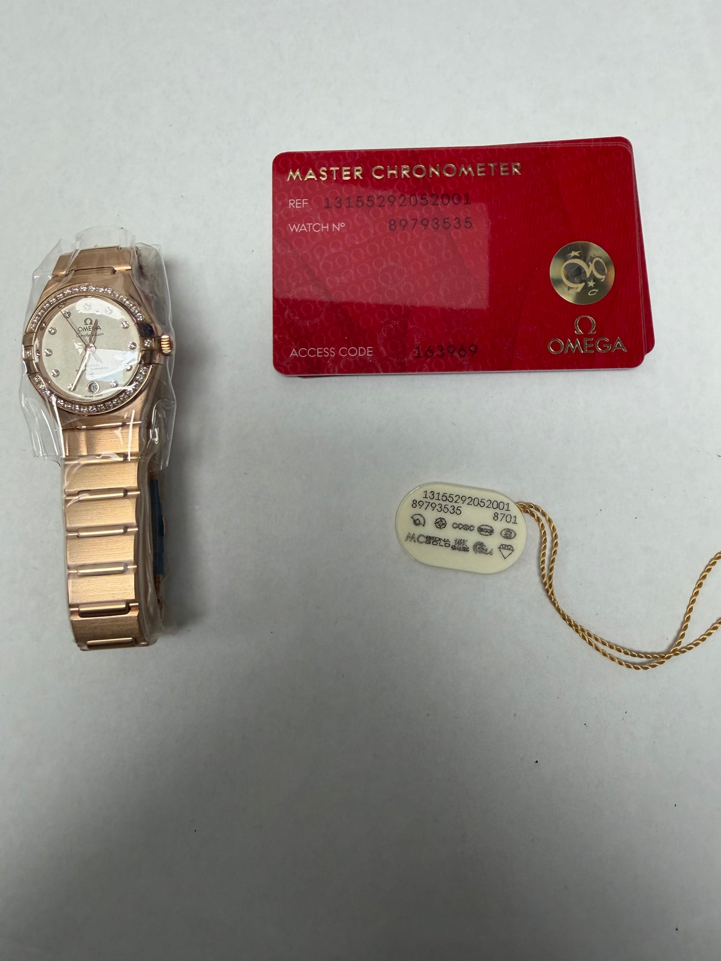 Omega Constellation Silver Diamond Dial Ref. 131.55.29.20.52.001 Card Open Date — view 5
