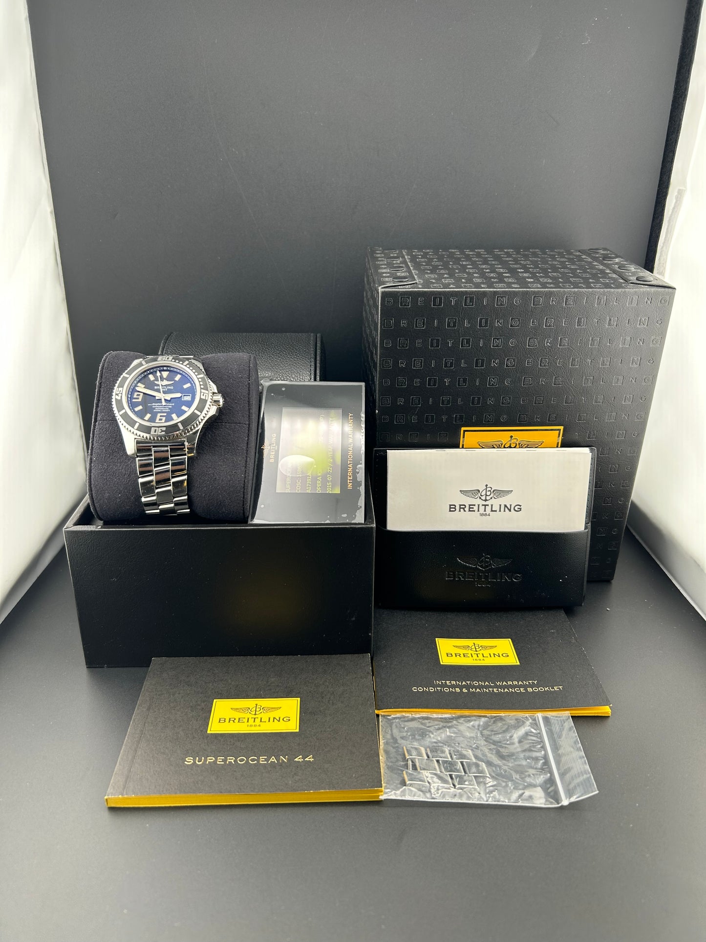 Breitling Superocean 44 Black Arabic Numerals Dial on Stainless Steel Bracelet Ref. A17391/A1739102/BA77 Complete 2015 — view 7