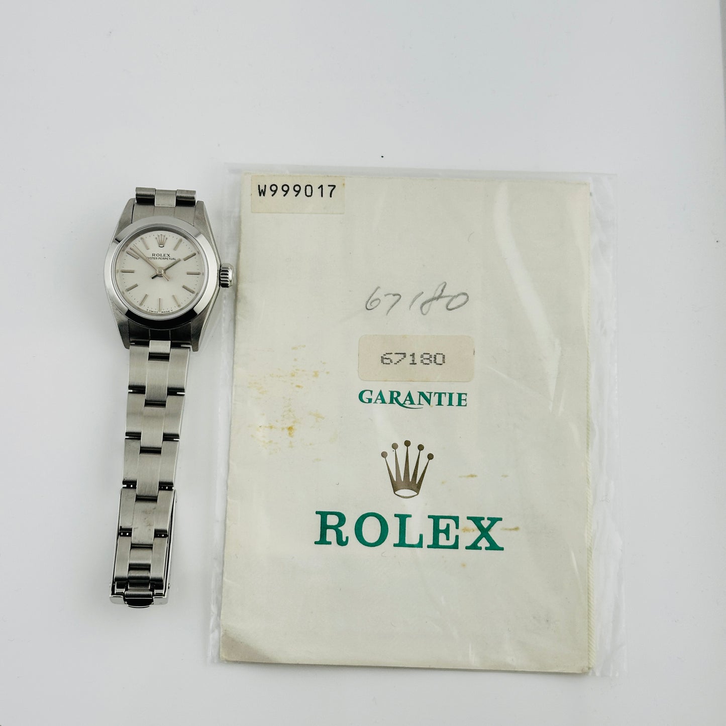 Rolex Oyster Perpetual Silver Dial on Oyster Ref. 67180 Papers 1996 — view 7