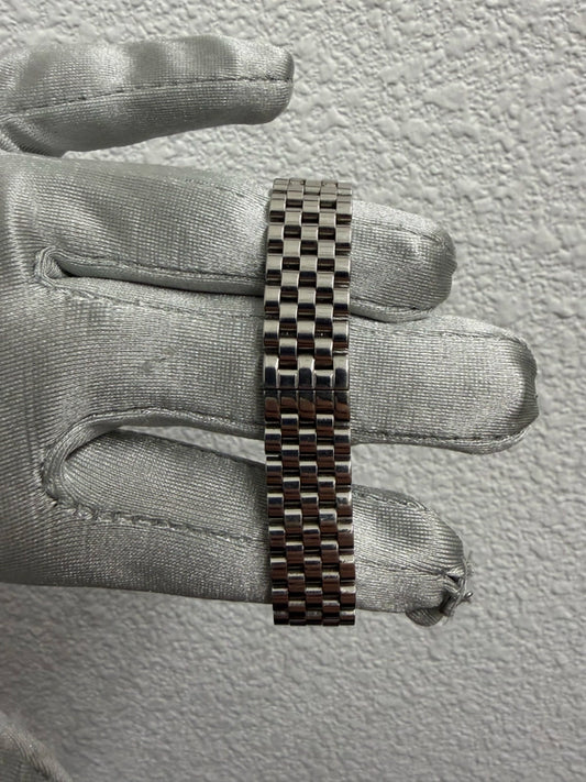 Gucci Gray Dial Ref 125.5