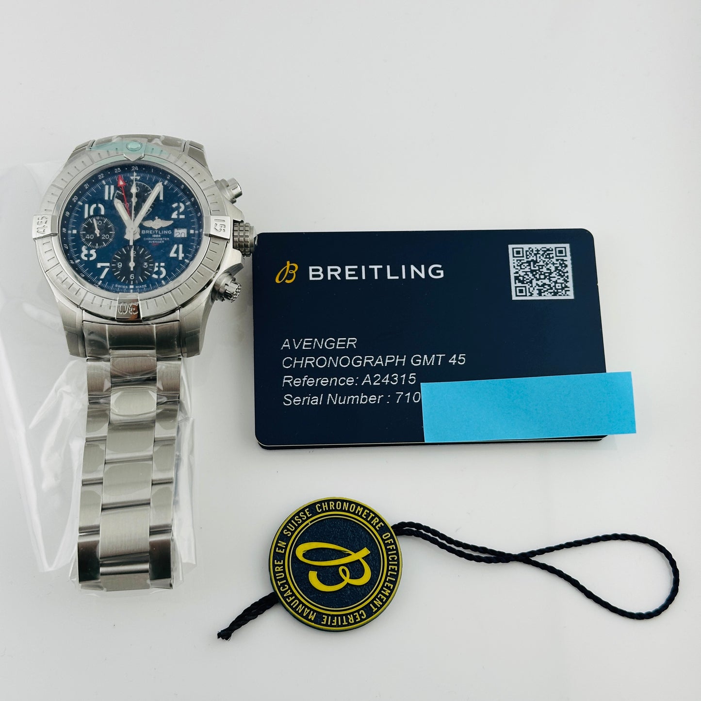 Breitling Avenger Chronograph GMT Blue Arabic Chronograph Dial on Brushed Ref. A24315 Card 2025 — view 5