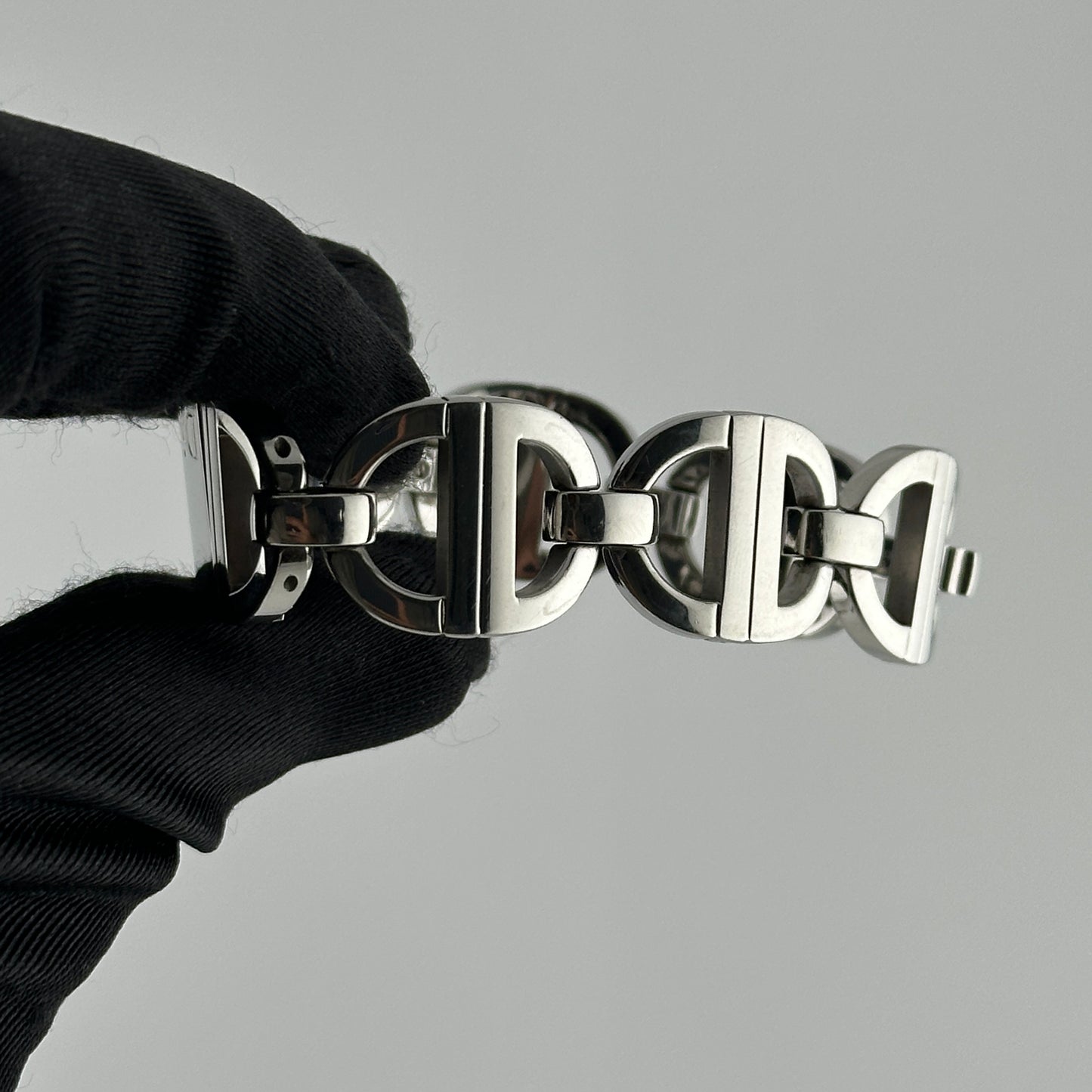 Christian Dior Pandiora White Dial Ref. D78100 — view 4