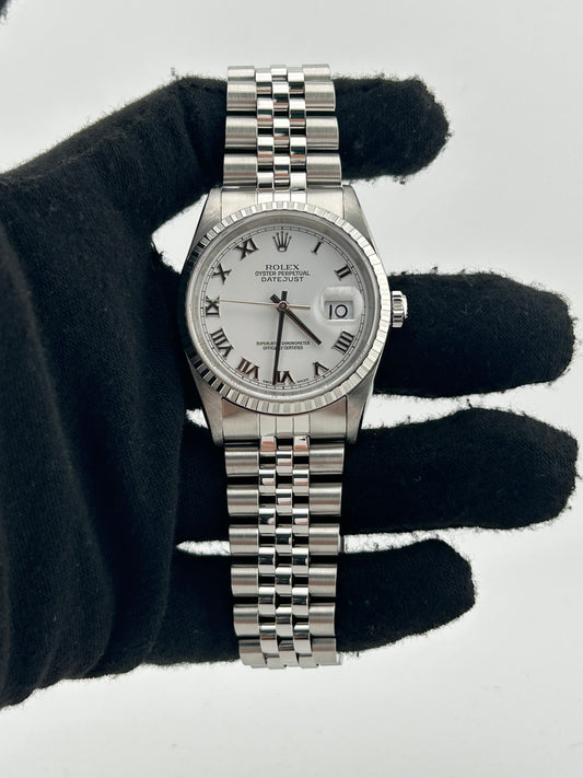 Rolex Datejust 36 White Roman Numerals Dial on Jubilee D Link Bracelet Ref. 16220 2000 — view 2