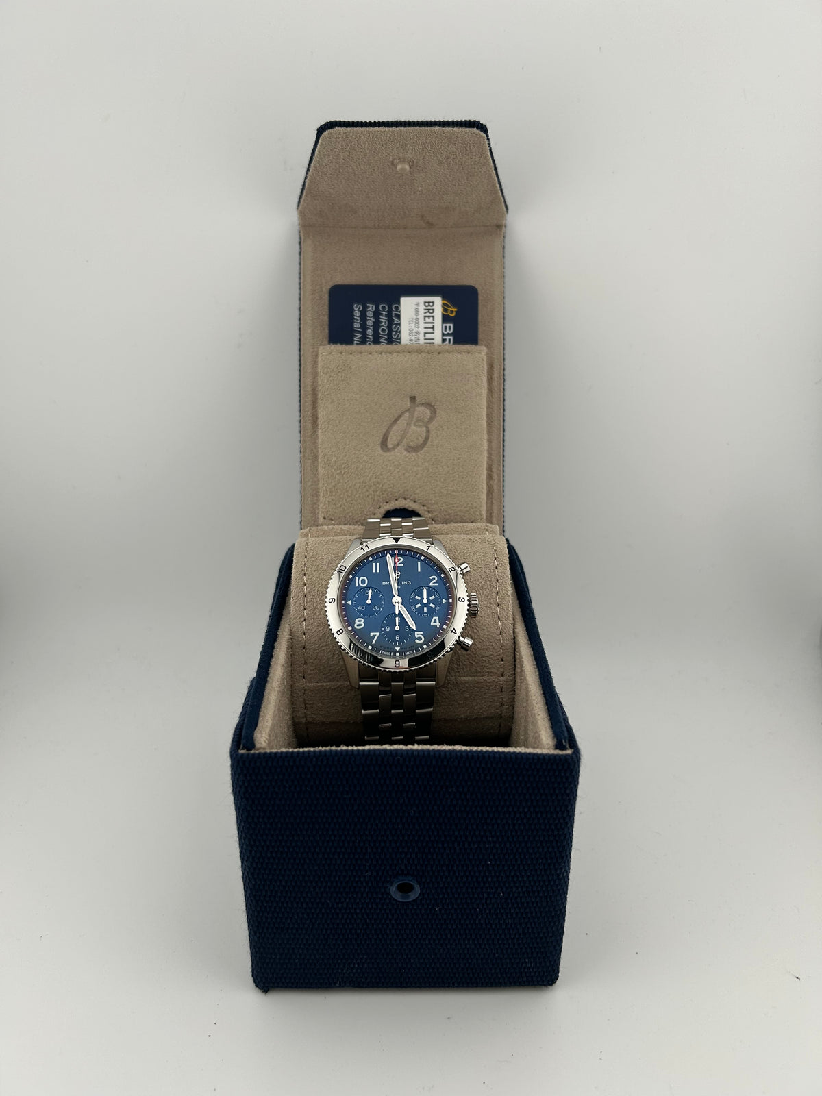 Breitling Classic AVI Chronograph Blue Dial on Stainless Steel Bracelet Ref. A233801A1C1A1 Complete 2023 — view 7