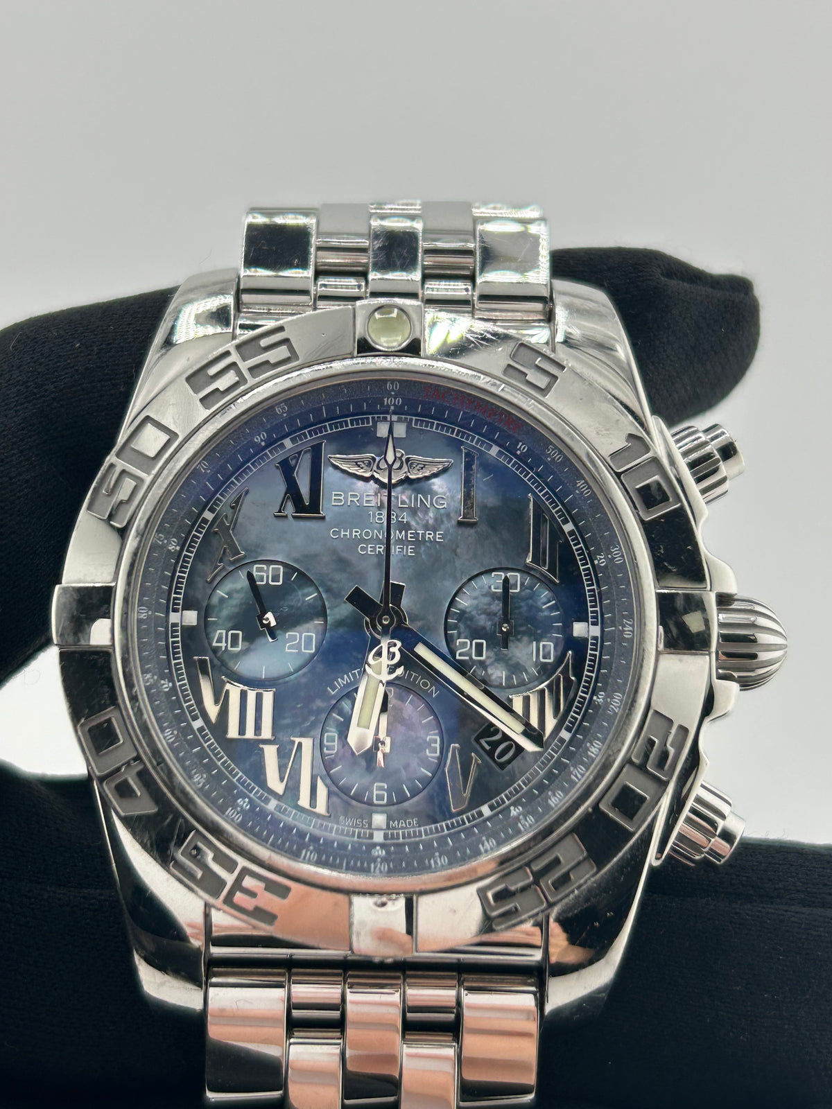 Breitling Chromomat 01 Blue Mop Dial on Stainless Steel Bracelet Ref. AB01111A/BG64 Complete 2016 — view 3