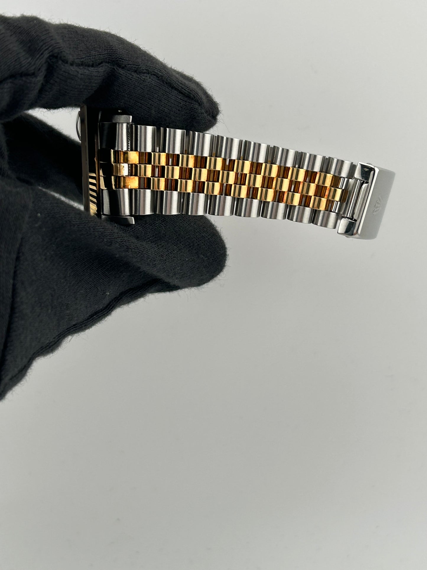 Rolex Datejust Champagne Stick Dial on D Link Jubilee Ref. 16233 Papers 1994 — view 5