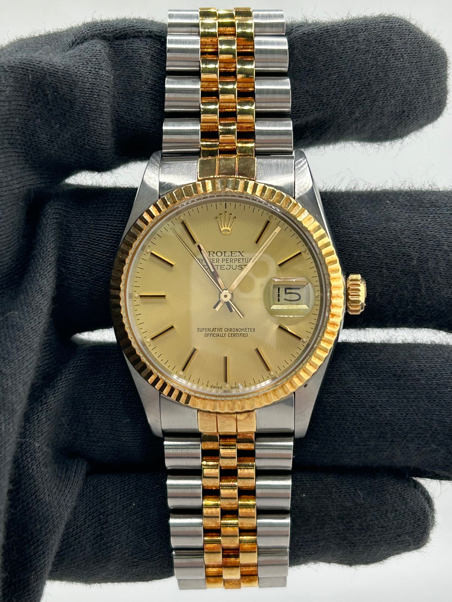 Rolex Datejust Champagne Stick Dial on D Link Jubilee Bracelet Ref. 16013 1988 — view 2
