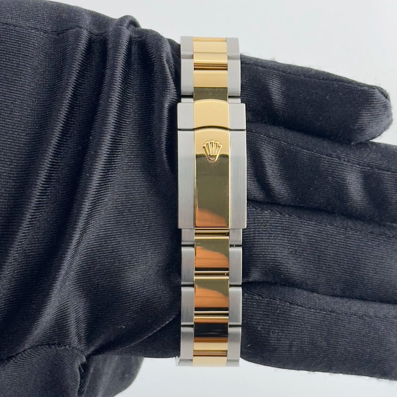 Rolex Datejust 41 Champagne Index Dial on Oyster Ref 126333 with New Style Card White 2017