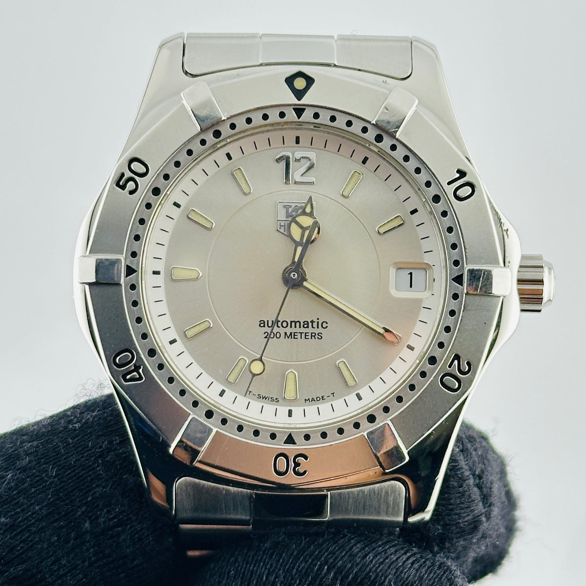 Tag Heuer Aquaracer Silver Dial on Stainless Steel Bracelet Ref. WK2116.BA0311 Card 1998 — view 2