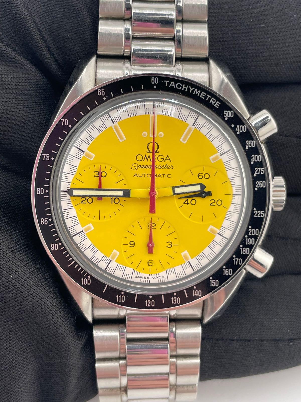 Omega Speedmaster Reduced Yellow Dial on Stainless Steel Bracelet Ref. 3510.12 — view 3