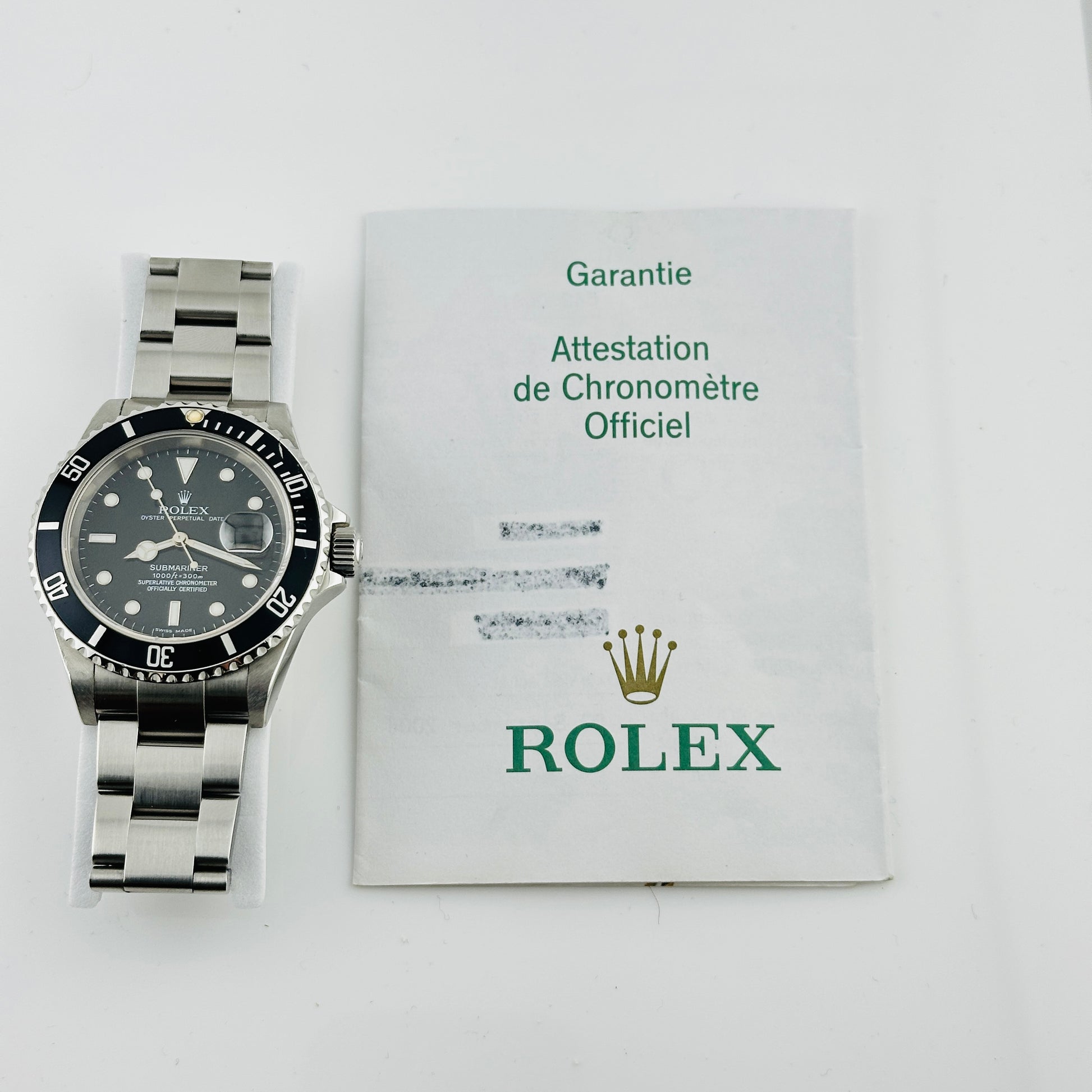Rolex Submariner Black Dial on Oyster Bracelet Ref. 16610 Papers 2006 — view 7