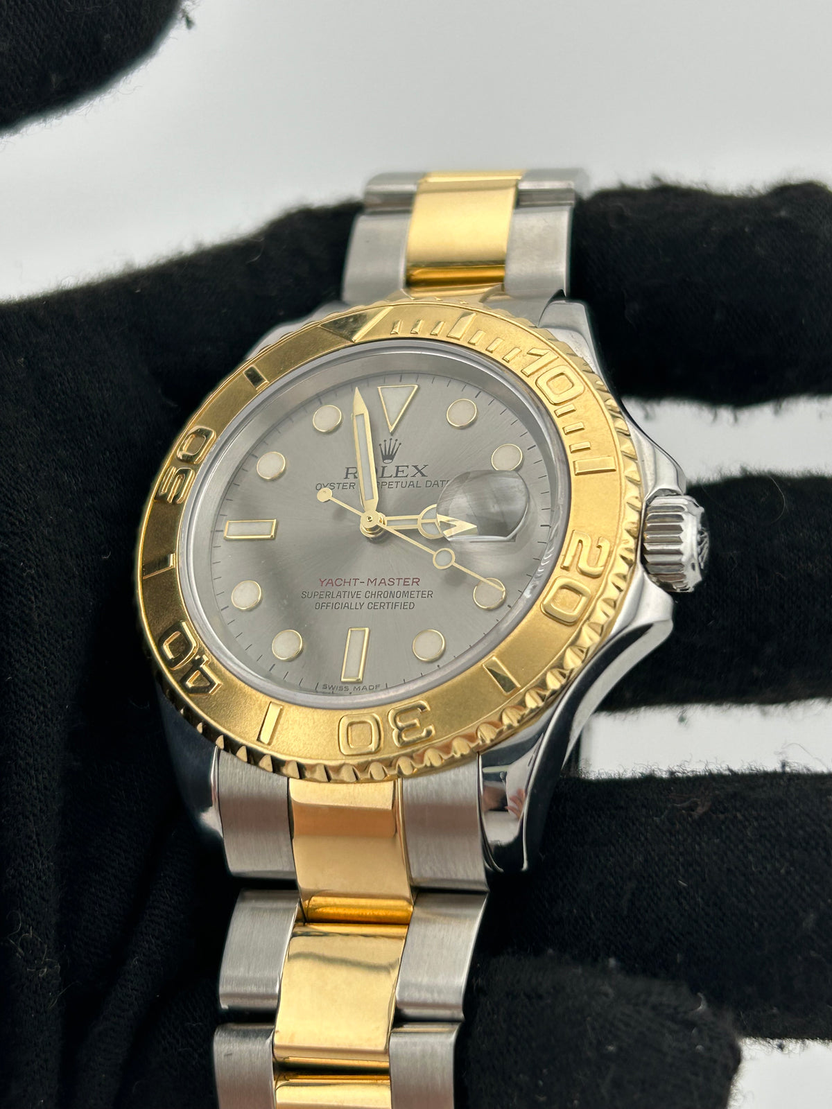 Rolex Yacht-Master Silver Dial on 2 Tone Oyster Bracelet Ref. 16622 2005 — view 3