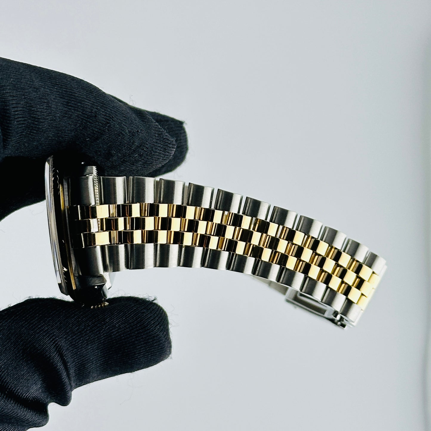 Rolex Datejust Champagne Stick Dial on D Link Jubilee Bracelet Ref. 16233 1991 — view 5