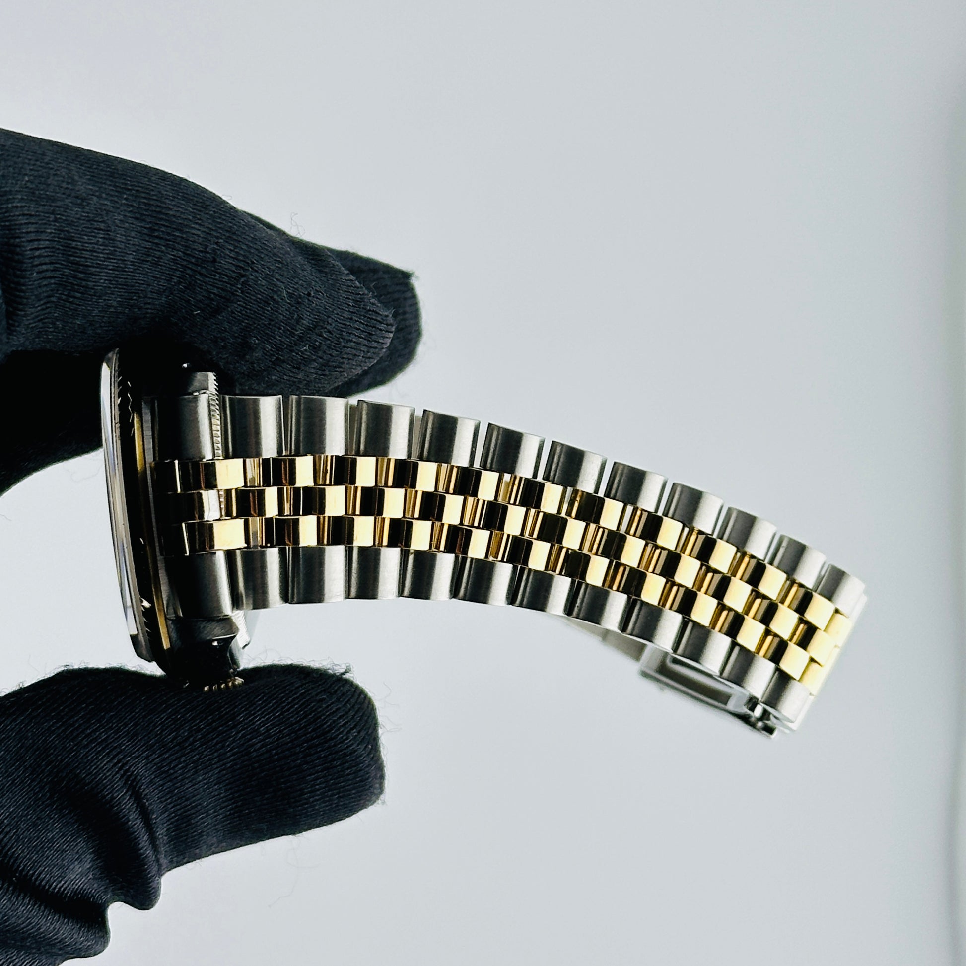 Rolex Datejust Champagne Stick Dial on D Link Jubilee Bracelet Ref. 16233 1991 — view 5