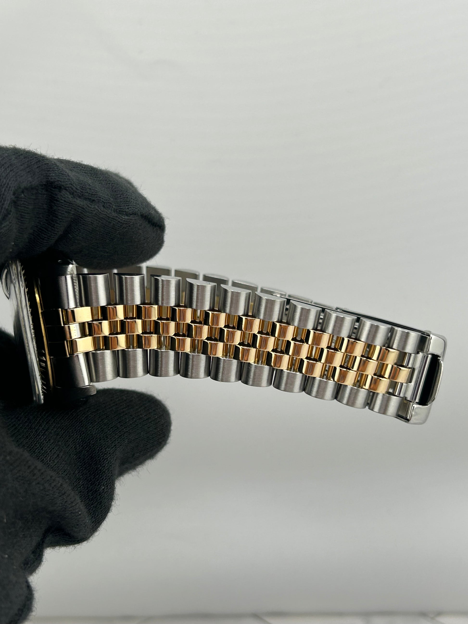 Rolex Datejust Champagne Stick Dial on D Link Jubilee Bracelet Ref. 16013 1988 — view 5