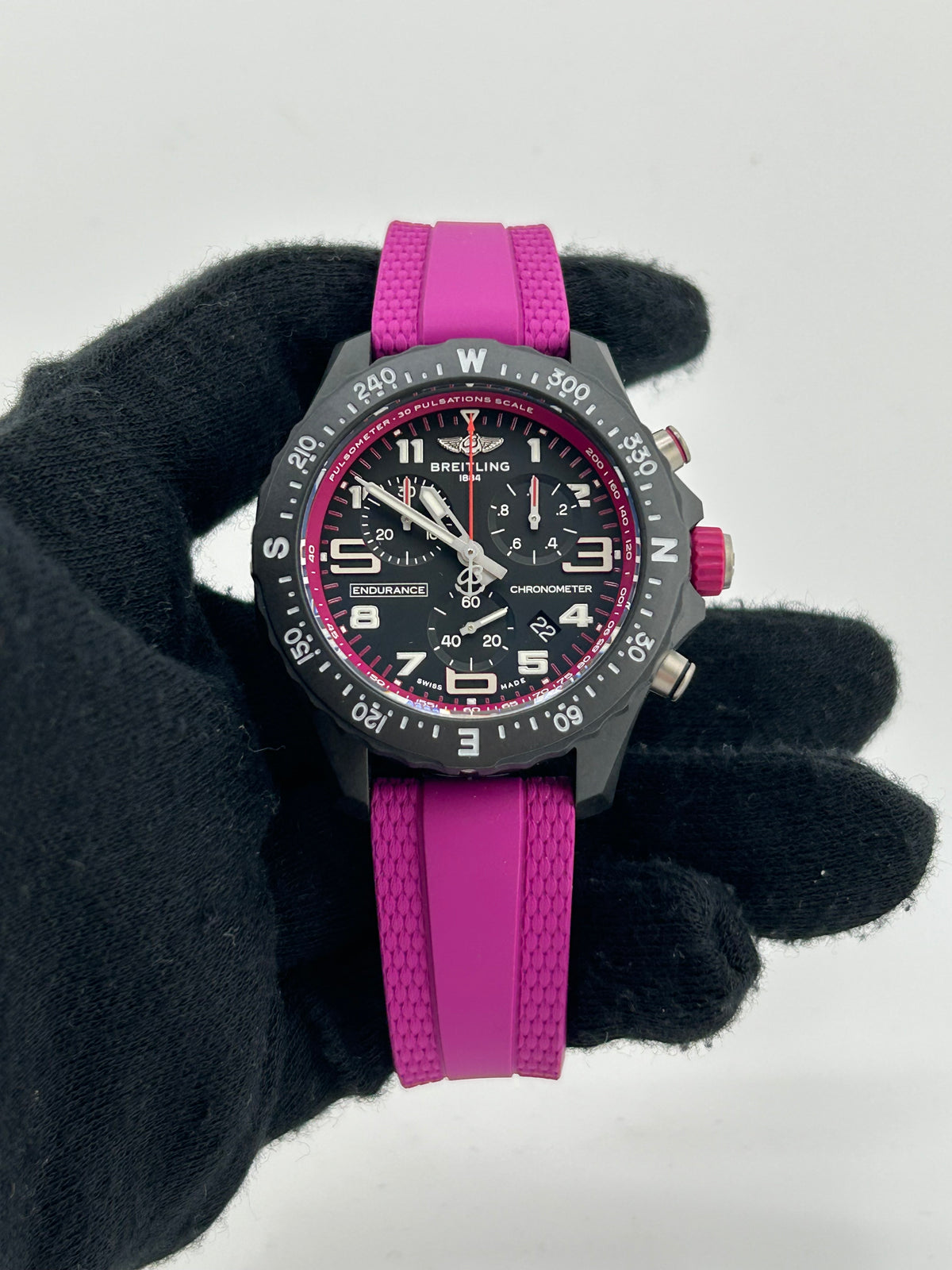 Breitling Endurance Pro Black Dial on Rubber Strap Ref. X83310F61B1S1 Complete 2026 — view 2