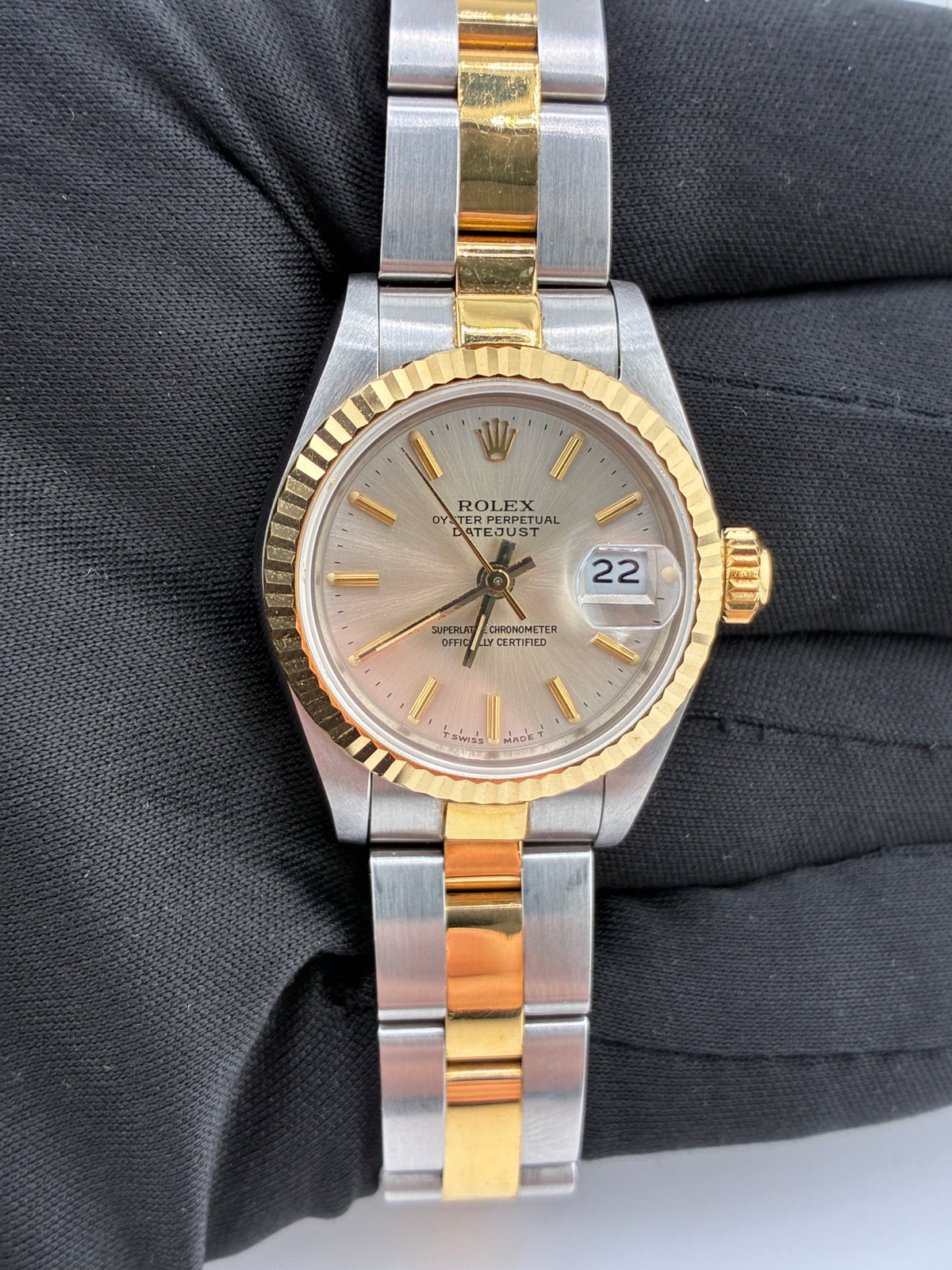 Rolex Lady-Datejust Champagne/Gold Stick Dial on Oyster Bracelet Ref. 69173 1989 — view 3