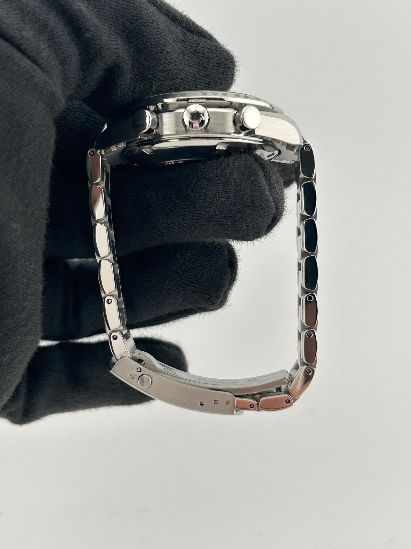 Omega Speedmaster Date Silver Dial on Stainless Steel Bracelet Ref. 3211.30.00 Card 2012 — view 6