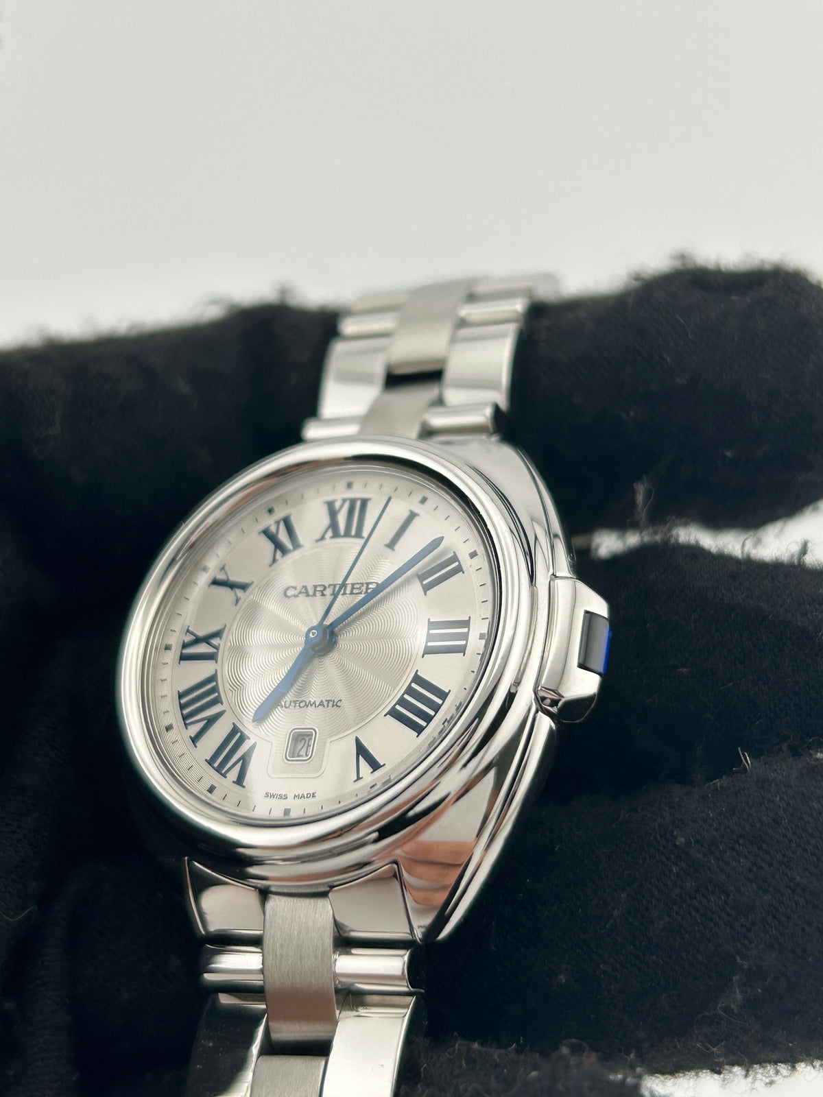 Cartier Cle de Cartier Silver Roman Numerals Dial on Stainless Steel Bracelet Ref. WSCL0005 Papers 2019 — view 3