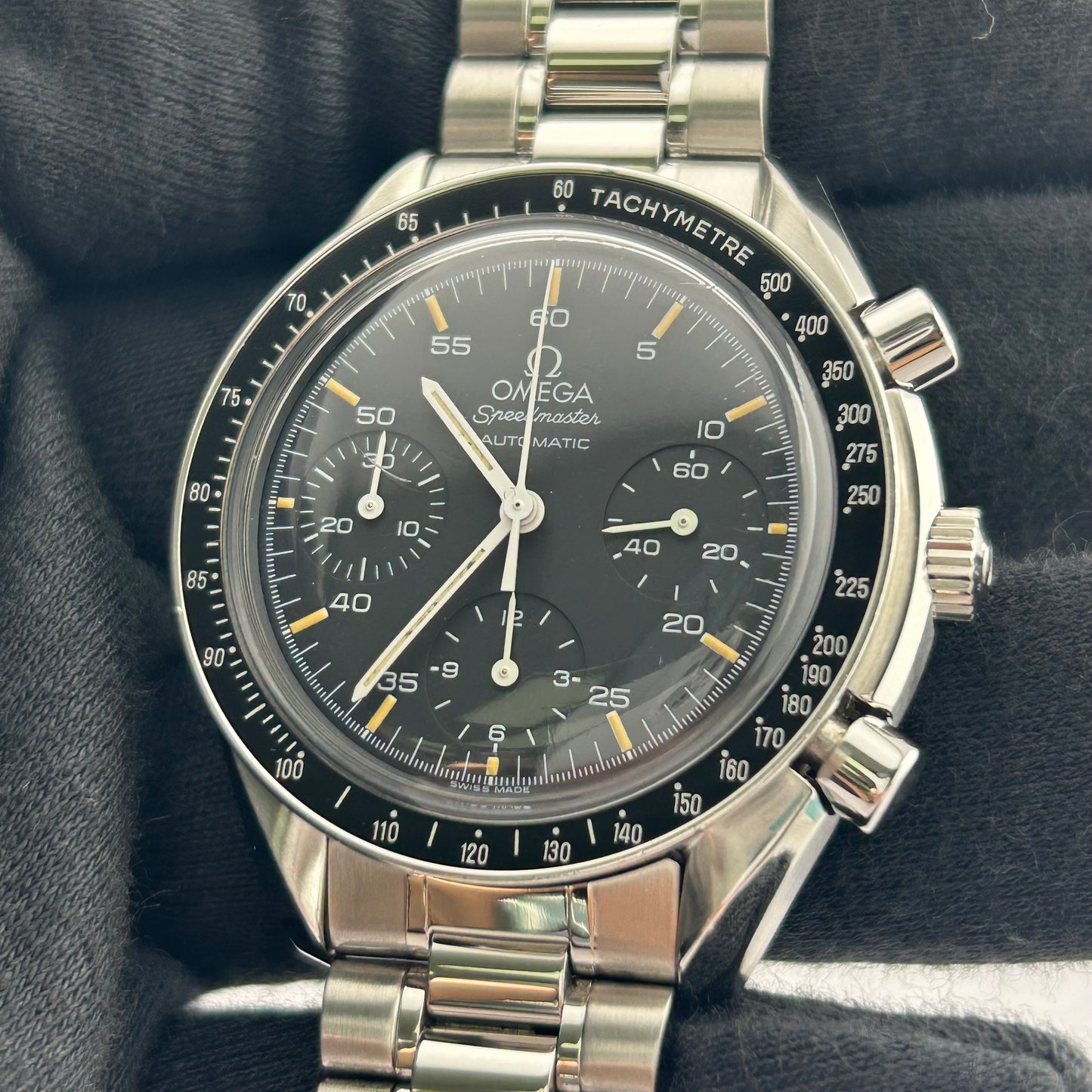 Omega Speedmaster Reduced Black Dial on Stainless Steel Ref. 3510.50 — view 3