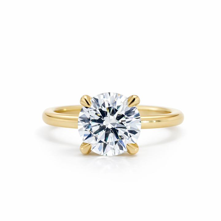 Anillo de compromiso solitario de oro amarillo de 14K con diamante cultivado en laboratorio
