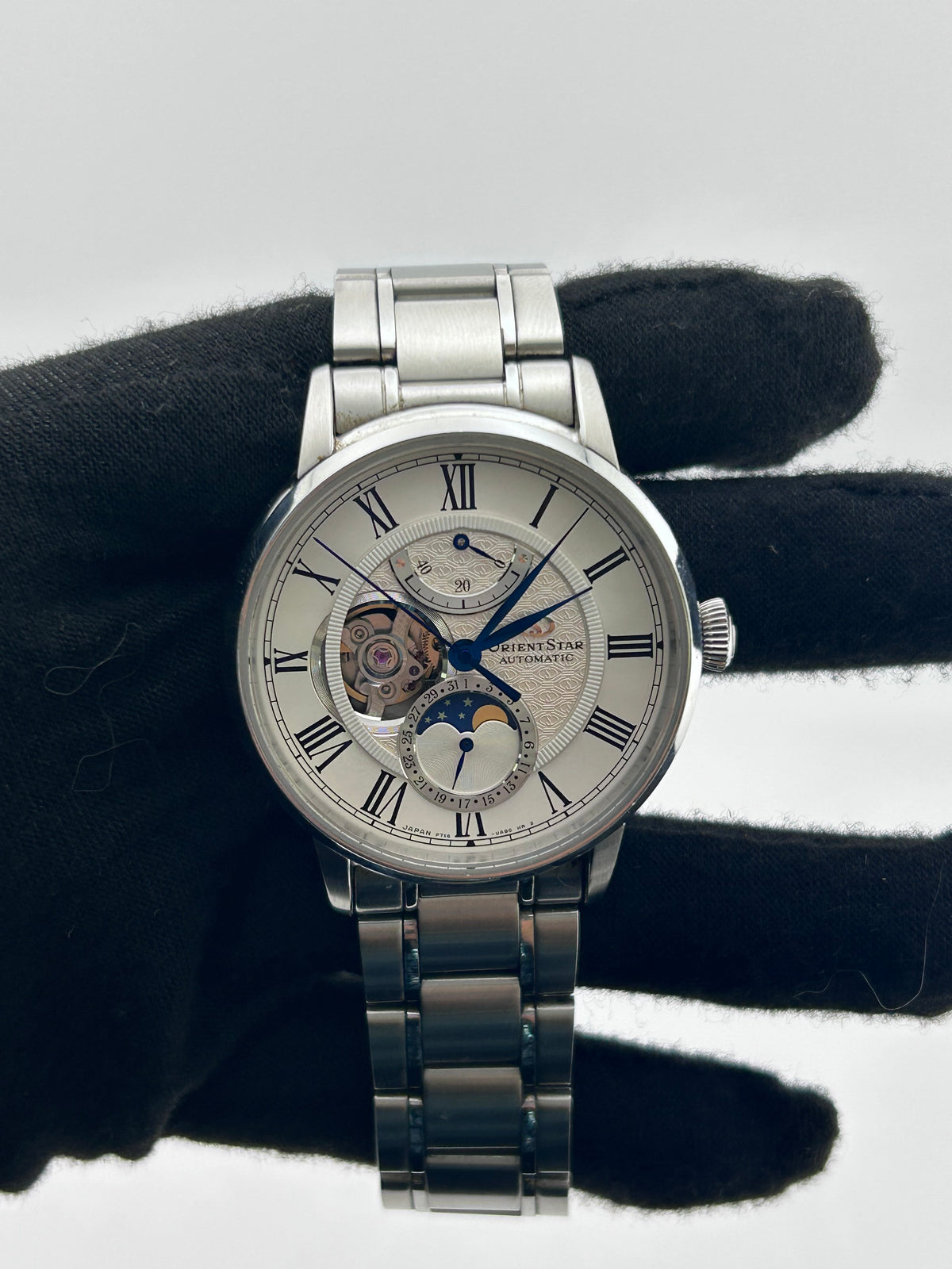 Orient Star Classic White Dial on Stainless Steel Ref. F7X6-UAA0 Complete