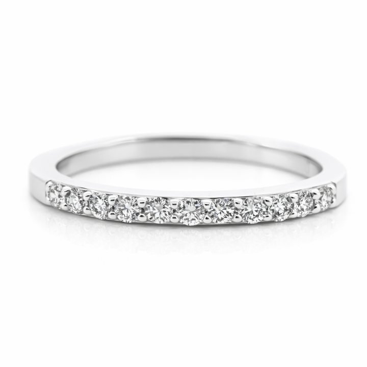 Anillo de moda de oro blanco de 14 quilates con fila única de diamantes de 0,25 ct, talla 7