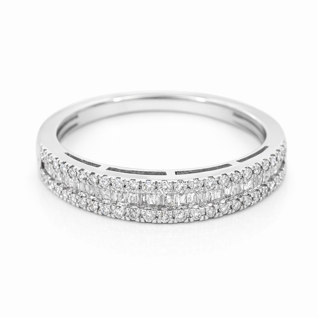 10K White Gold 0.25CTW Diamond Fashion Ring - Size 7