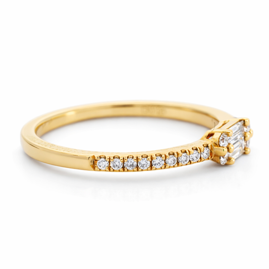 14k Yellow Gold Rd & Bgt Dia. Ring Size 6.5 View 3 - Fine Jewelry | Bust Down & Co