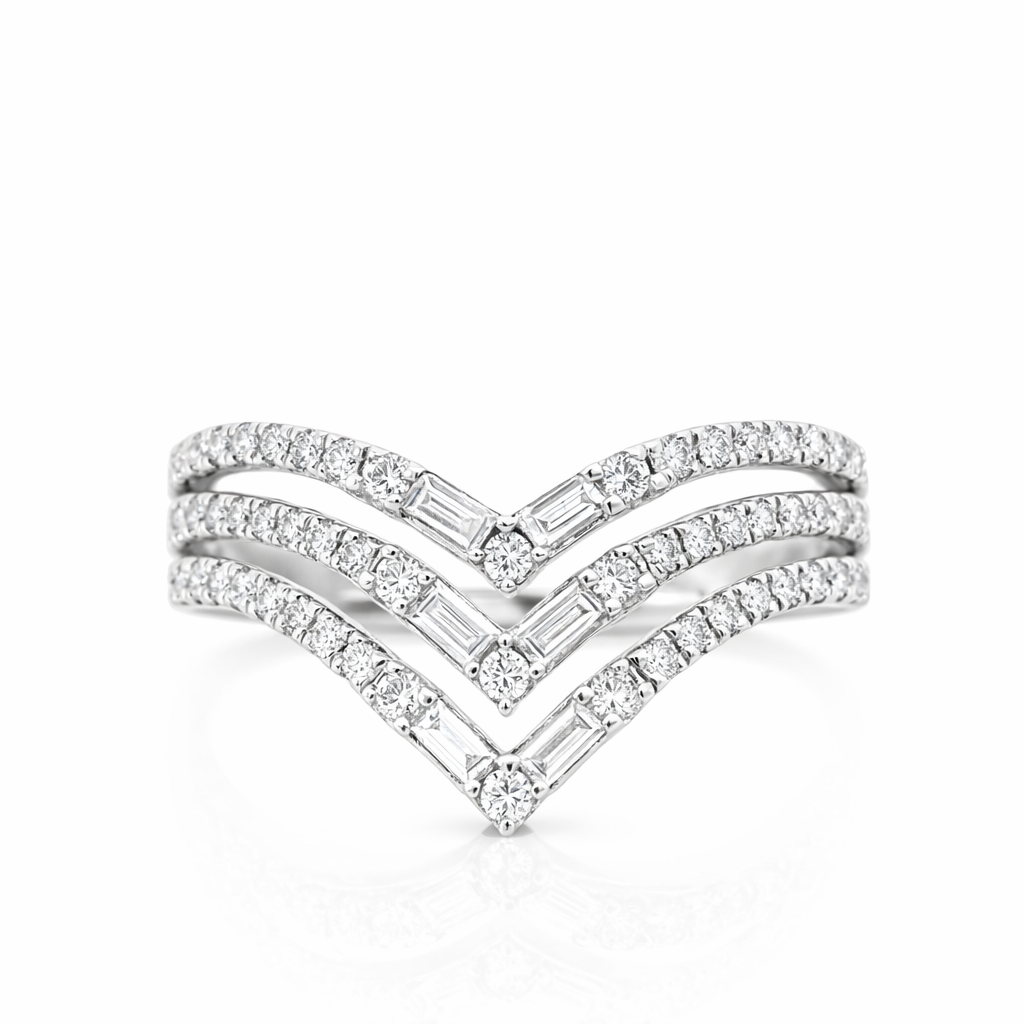 14K White Gold 0.50ct Diamond Pointed End Fashion Ring
