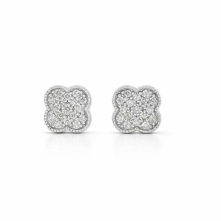 Pendientes de trébol de cuatro hojas de oro blanco de 14K con diamantes 0.30CT