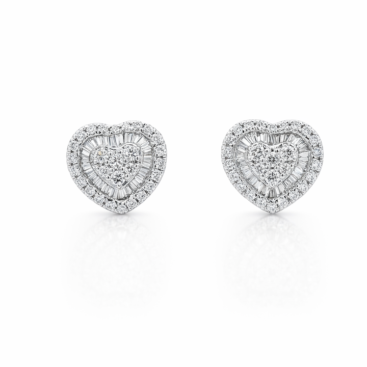 Pendientes de oro blanco de 14 quilates con diamantes estilo corazón de 0,70 quilates