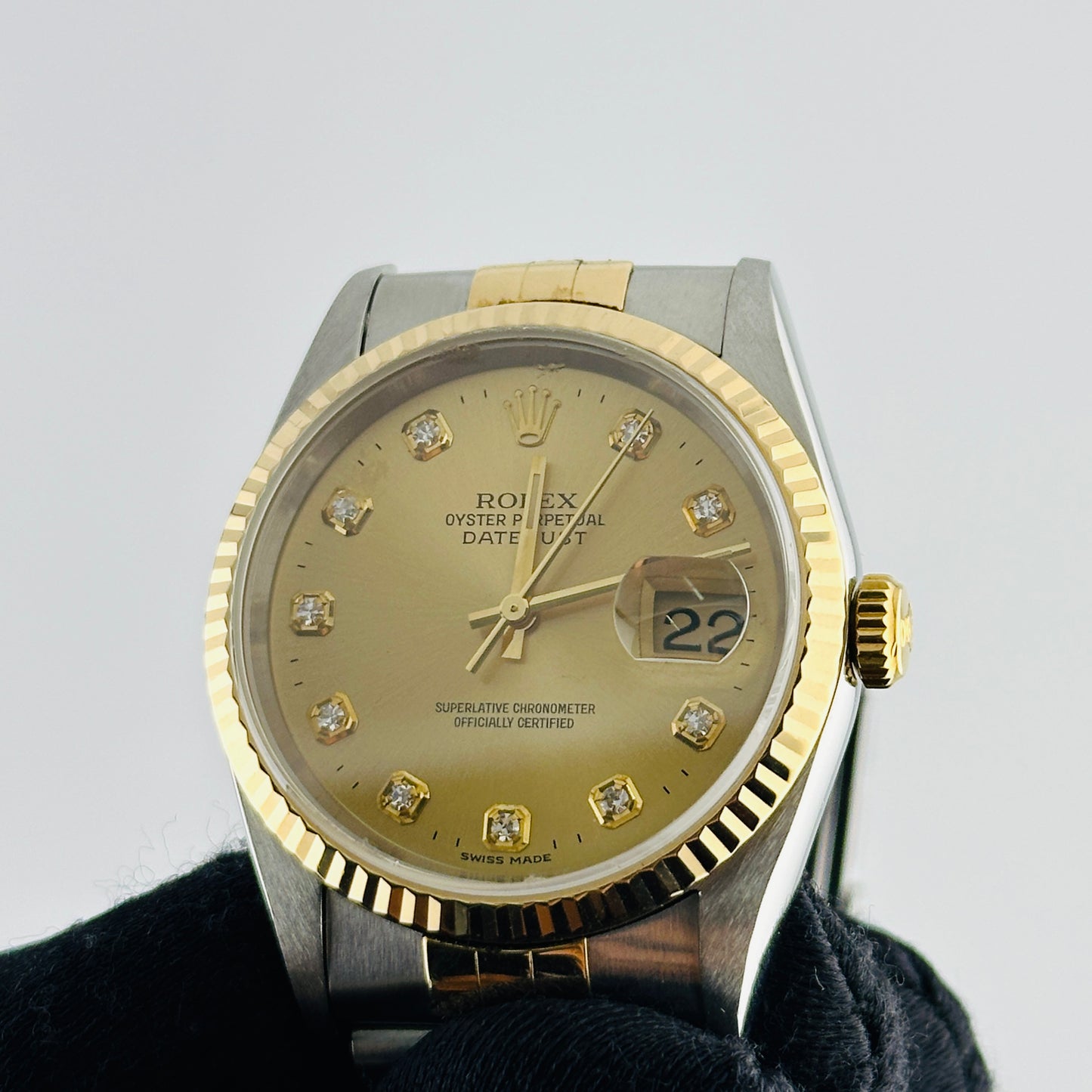 Rolex Datejust Champagne Diamond Factory Dial on D Link Jubilee Bracelet Ref. 16233G 1996 — view 3