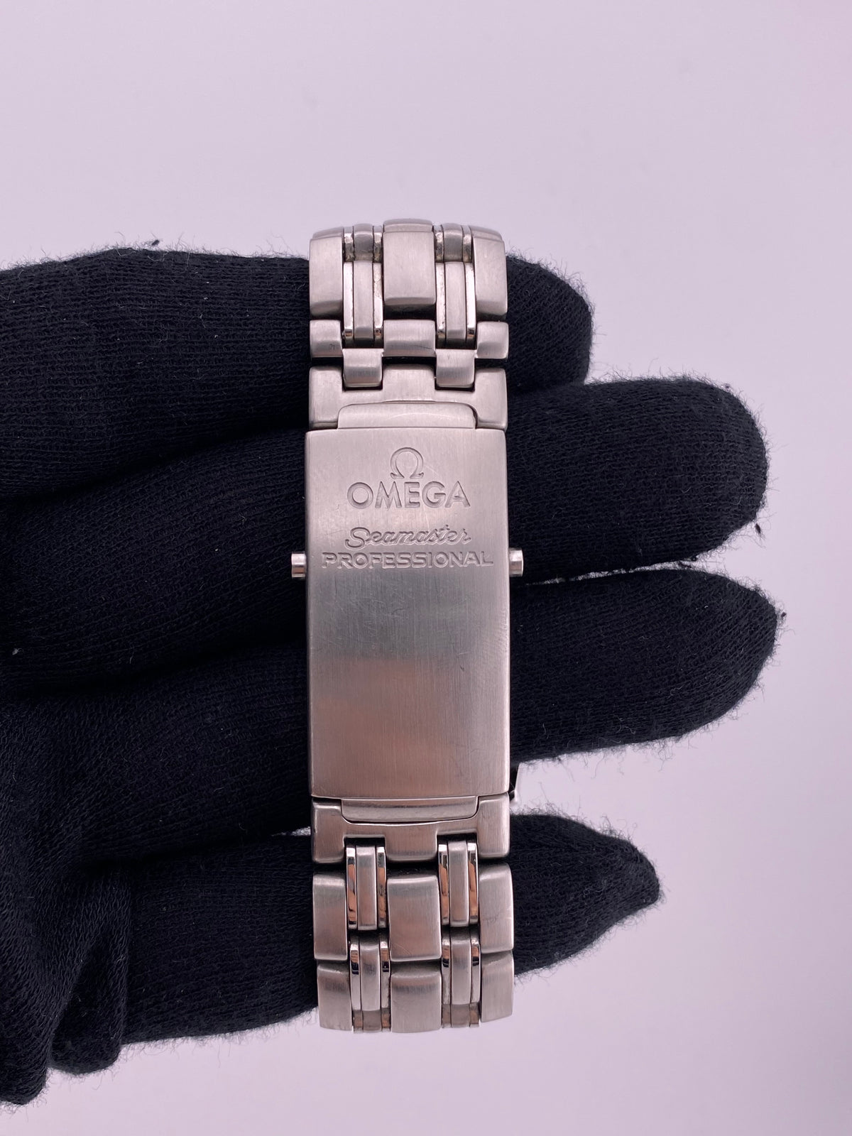 Omega Seamaster Professional 300M Blue Dial on Stainless Steel Bracelet Ref. 2599.8 — view 4