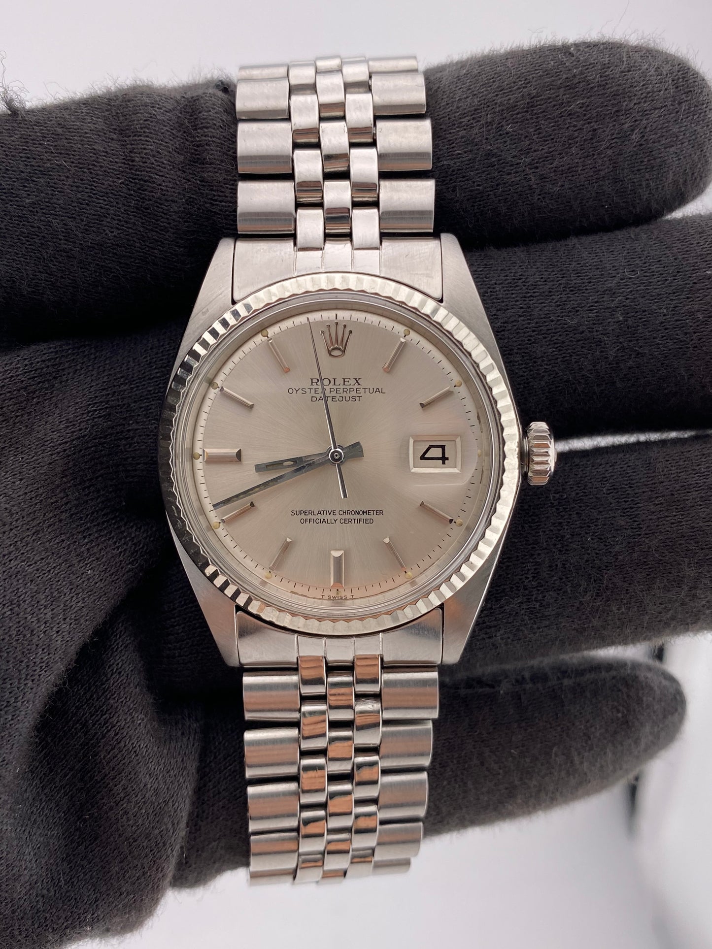 Rolex Datejust 36 Silver Index Dial on Jubilee Ref. 1601 — view 2