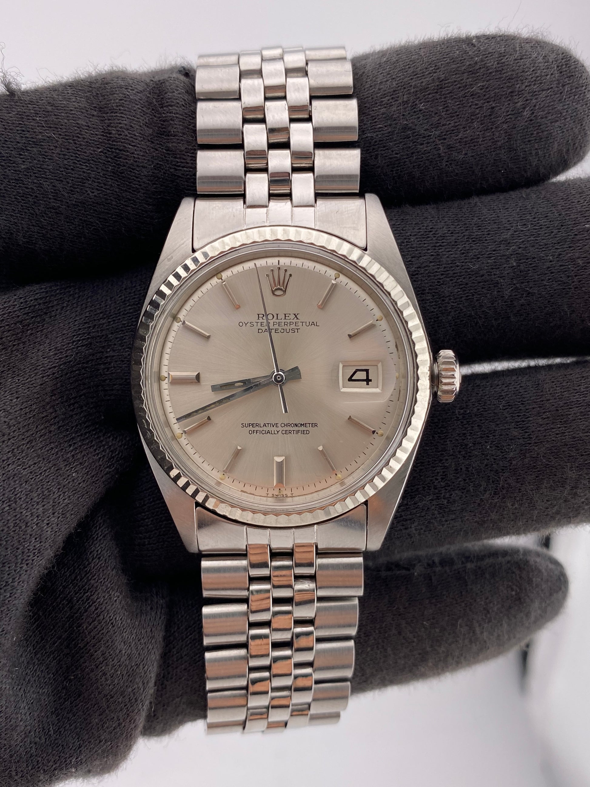 Rolex Datejust 36 Silver Index Dial on Jubilee Ref. 1601 — view 2