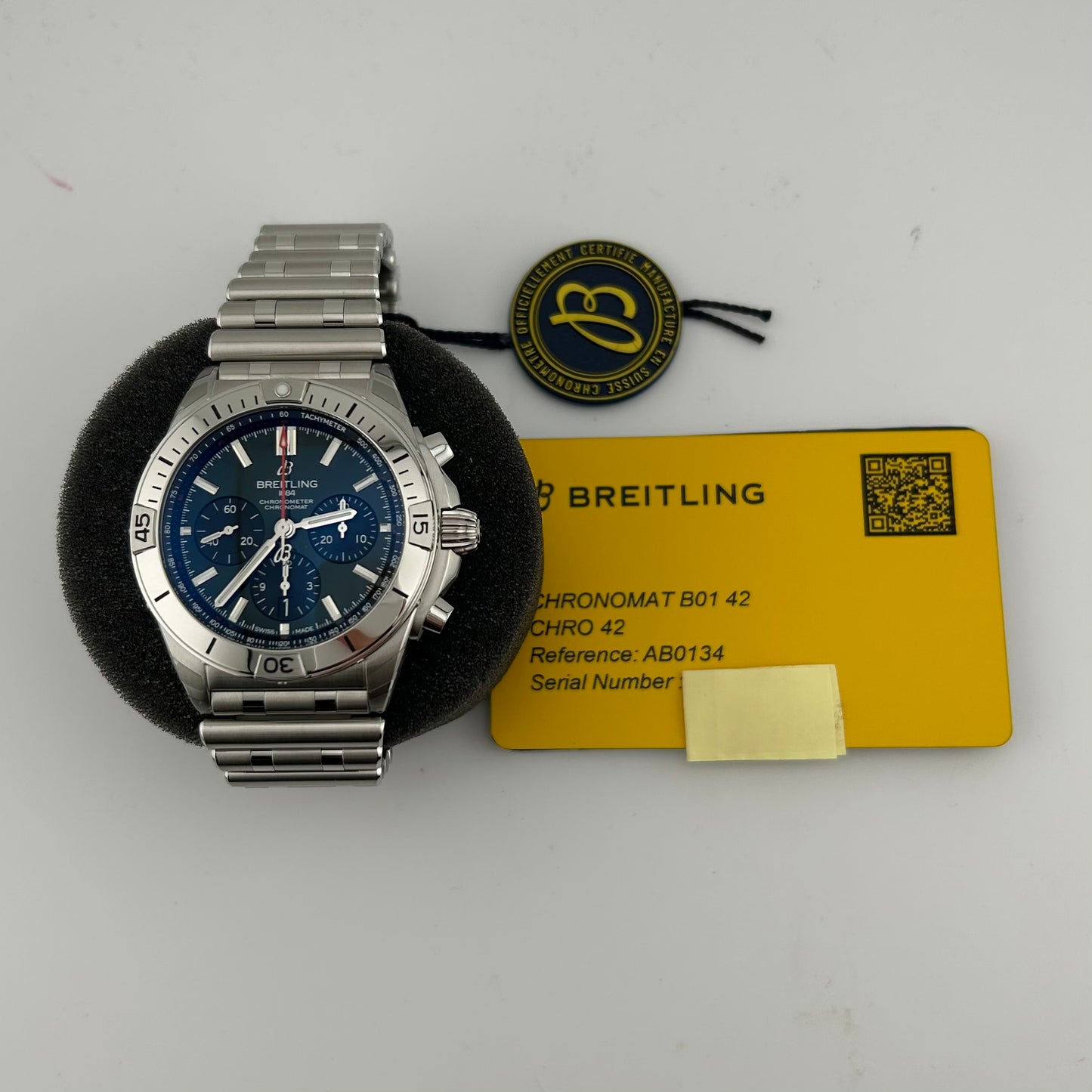 Breitling Chronomat B01 Green Dial on Bracelet Ref. AB0134101L1A1 Complete Open Date — view 7