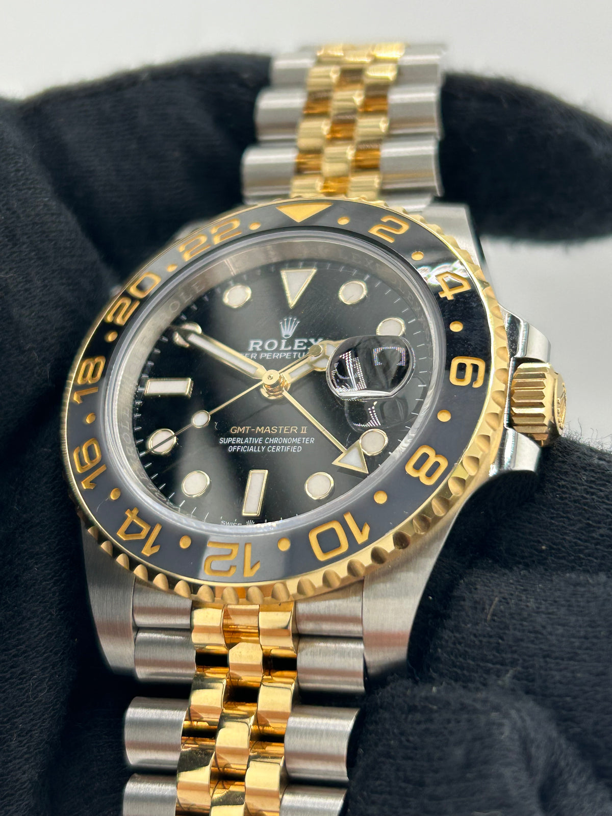 Rolex GMT-Master II Black “Bumblebee” Dial on 2 Tone Jubilee D Link Bracelet Ref. 126713GRNR Card 2024 — view 3